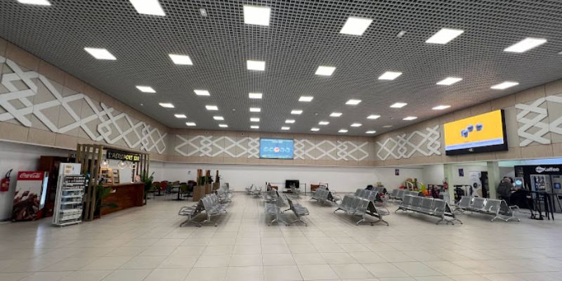 Cadjehoun Airport
