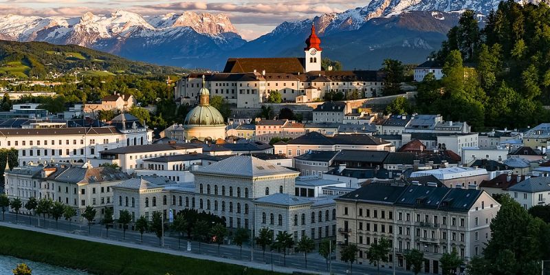 Wizz Air Salzburg Office in Austria