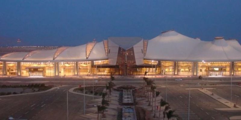 Saskylakh Airport
